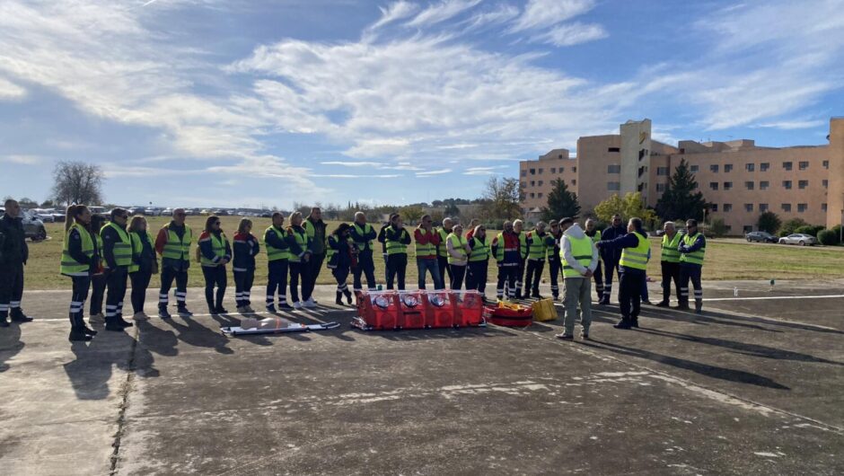 ΕΚΑΒ Θεσσαλίας: Εκπαίδευση στα πτητικά μέσα (φωτ.)