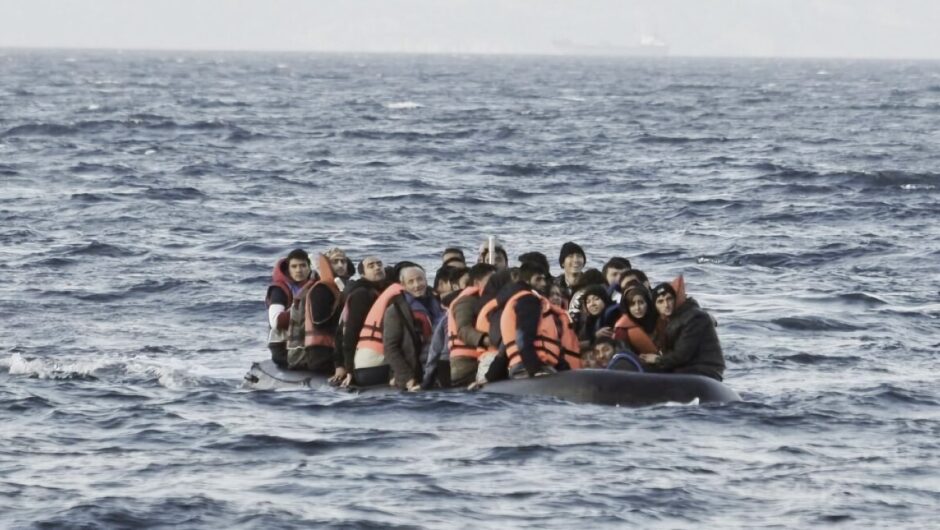 «Ταρίφα» 2.500 – 4.000 ευρώ από την Τουρκία μέχρι τα παράλια της Λάρισας