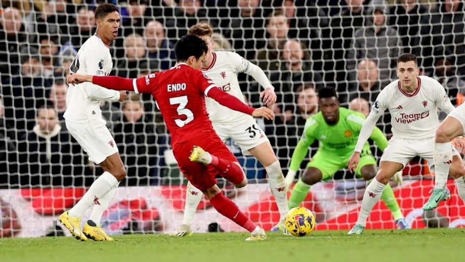 Premier League: Η Γιουνάιτεντ «σταμάτησε» τη Λίβερπουλ – Στην κορυφή η Άρσεναλ, από κοντά η Βίλα