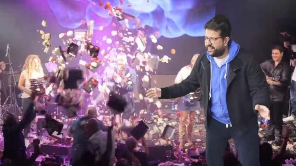 Ο Λαρισαίος Νίκος Σκουφάς ερμηνεύει στο tik tok το viral “πο%τ@ν@ αμνησία” και σκορπάει γέλιο (βίντεο)