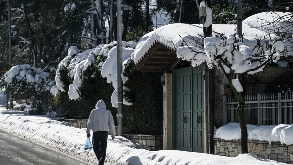 Σάκης Αρναούτογλου: Πυκνό χιόνι και στα πεδινά – Οι περιοχές (Ο καιρός μέχρι 24/12)