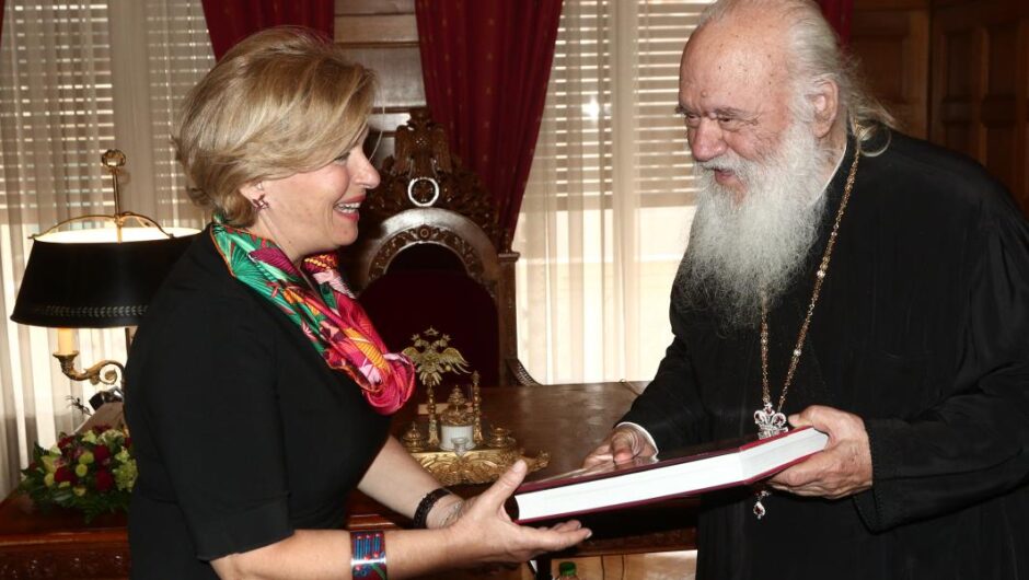 Αρχιεπίσκοπος Ιερώνυμος / Η απίστευτη γκάφα της Μίνας Γκάγκα – Τι του ζήτησε – Τι της απάντησε