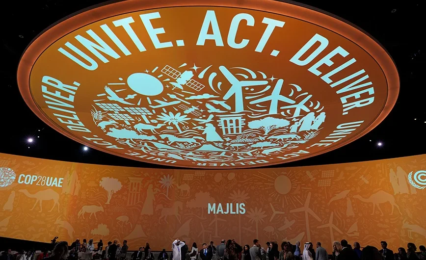 «Ανεπαρκές, ανέμπνευστο, επαναλαμβανόμενο» το προσχέδιο συμφωνίας της 28ης Συνόδου του ΟΗΕ για το κλίμα