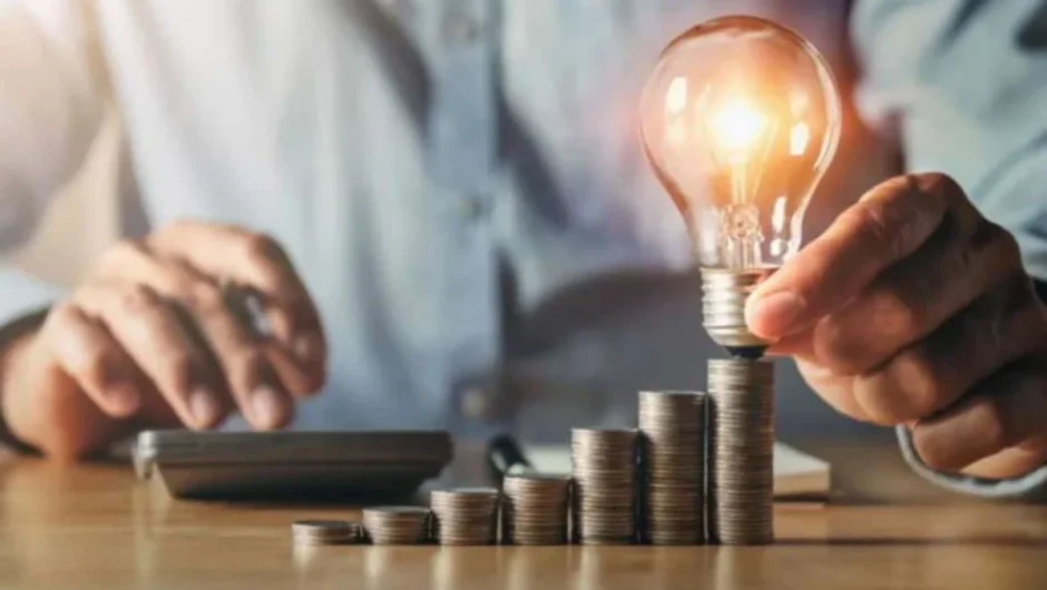 Οδηγίες προς καταναλωτές από ΙΝΚΑ: Τι πρέπει να προσέξουμε με τα «χρωματιστά» τιμολόγια ρεύματος