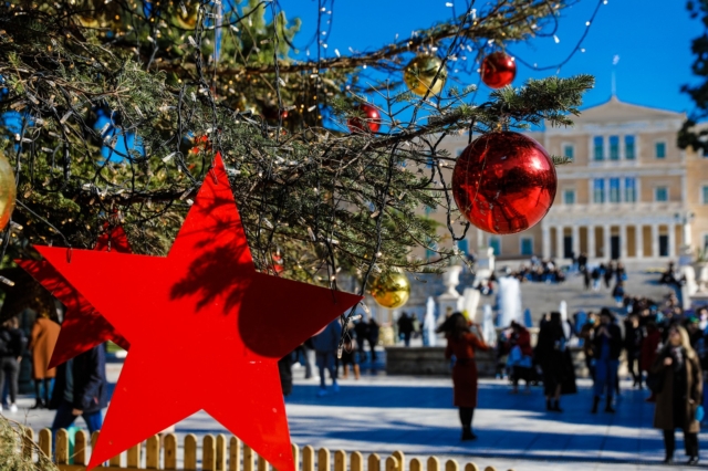 Τα νομοθετικά δώρα του Μητσοτάκη στα “δικά μας παιδιά”