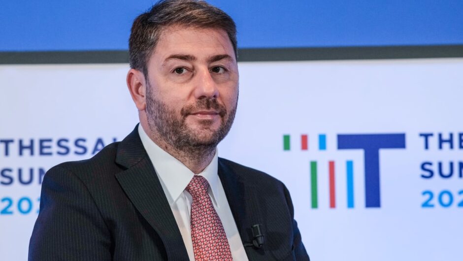 Νίκος Ανδρουλάκης: Εκβιασμοί