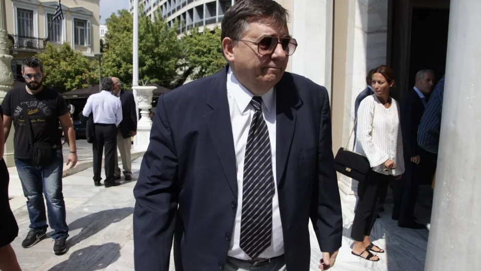 Γ. Καρατζαφέρης: «Στο σκαμνί ως αμνοί»…