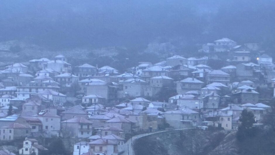 Ξεκίνησε η χιονόπτωση στα χωριά της Λάρισας – Πανέμορφες λευκές εικόνες (φωτό – βίντεο)