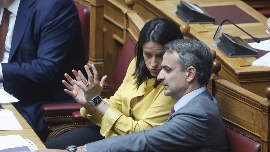 Φέρνει σενάρια, εκλογικά και πολιτικά, η επιστολική ψήφος