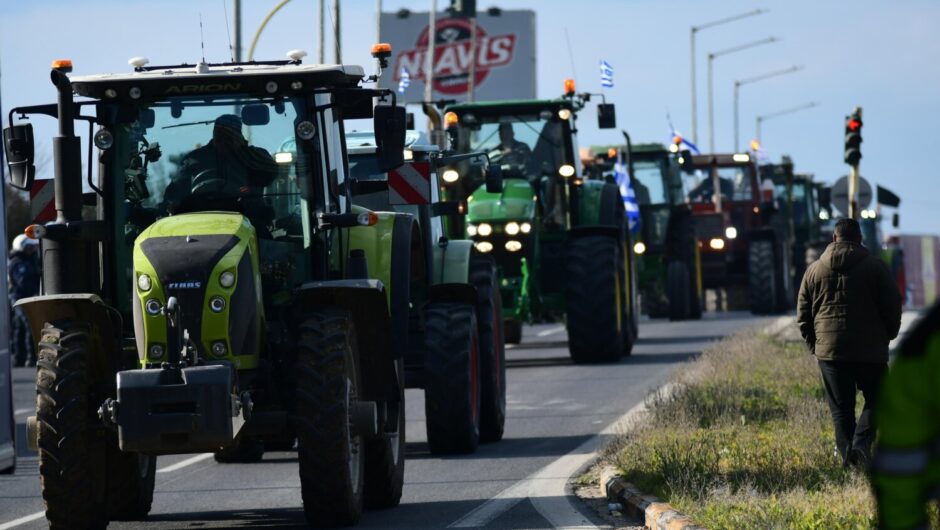 Ανυποχώρητοι οι Λαρισαίοι αγρότες στο μπλόκο Πλατυκάμπου – Κλιμακώνονται οι κινητοποιήσεις – Έρχεται το σχέδιο «Απόλλων»