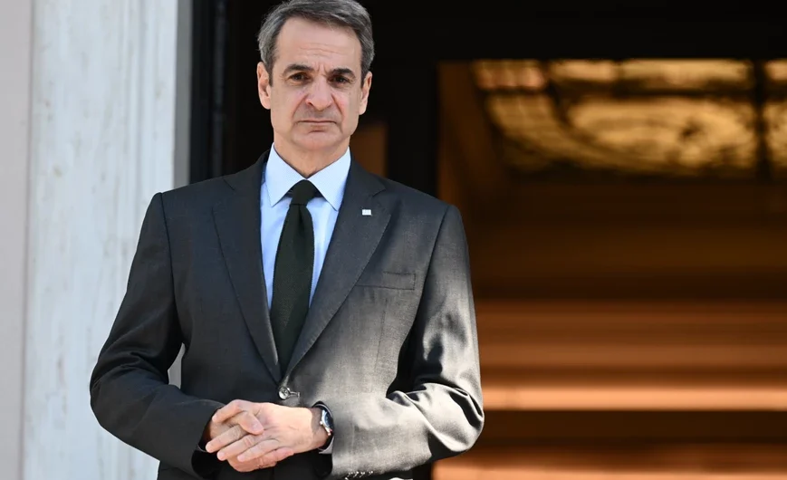 «Στον πάγο» το νομοσχέδιο για τα ομόφυλα ζευγάρια – Κασσελάκης κατά Μητσοτάκη, τι του απάντησε ο Παύλος Μαρινάκης