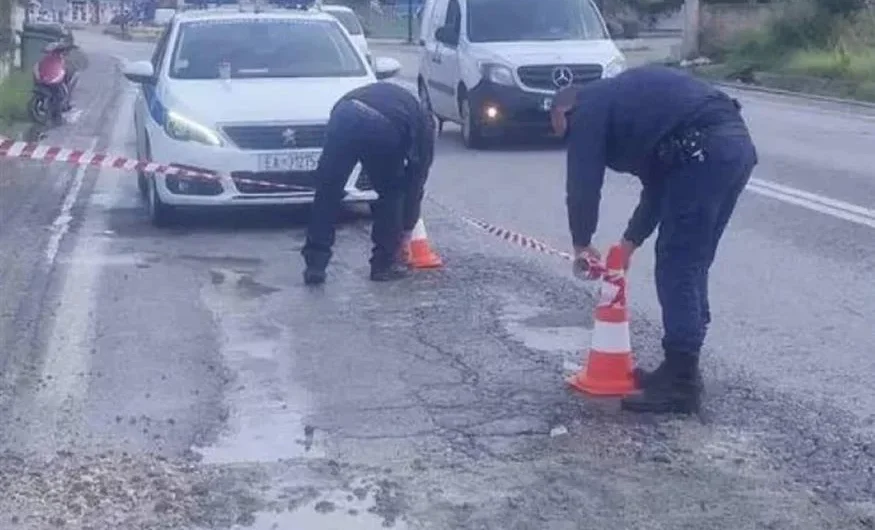 Κως: Αστυνομικοί μπάλωσαν λακκούβα και… βρήκαν τον μπελά τους – Οργή από τον περιφερειάρχη