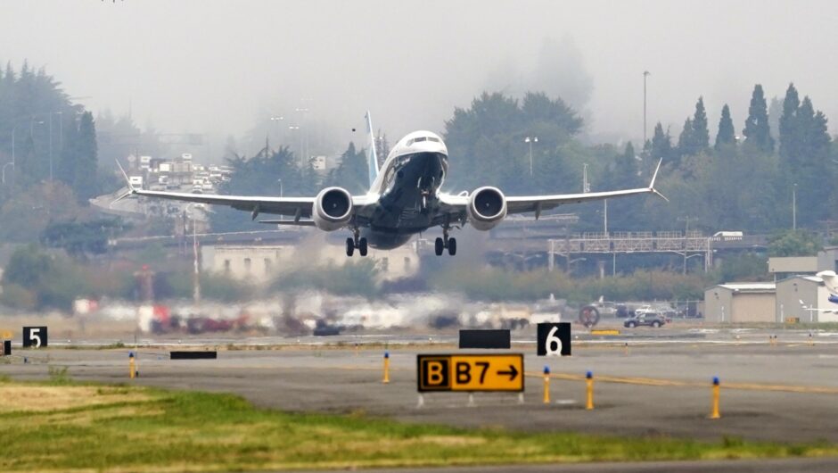 Τι τρέχει με τα αεροπλάνα Boeing 737 Max 9