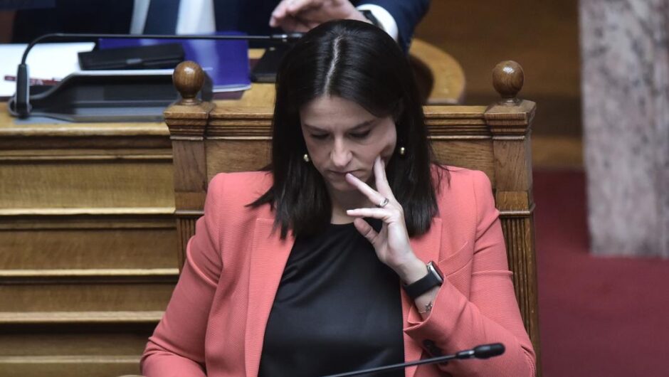 Επιστολική ψήφος / Μέγα φιάσκο της ΝΔ – Κανείς από την αντιπολίτευση δεν υπερψήφισε