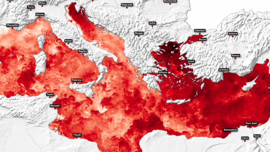 Μεσόγειος / «Φλέγεται» η θάλασσα – Τι είναι οι θαλάσσιοι καύσωνες