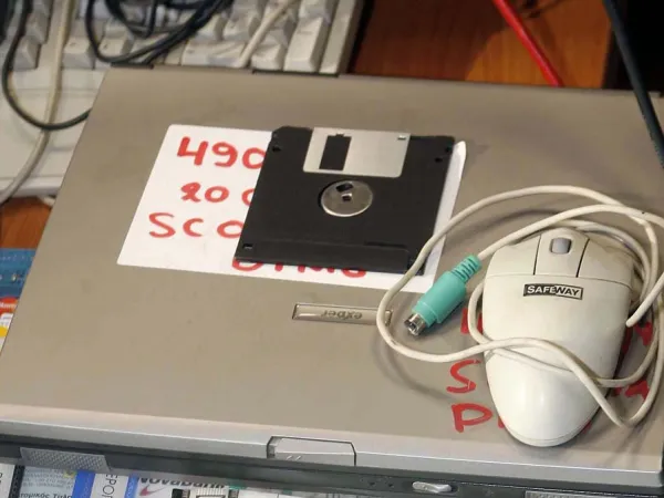 Φράσεις που λέγαμε μετά το 2000 και κανείς δεν καταλαβαίνει πια