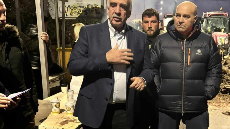 Το αγροτικό μπλόκο των Δένδρων Τυρνάβου και η αιφνιδιαστική επίσκεψη Μεϊμαράκη