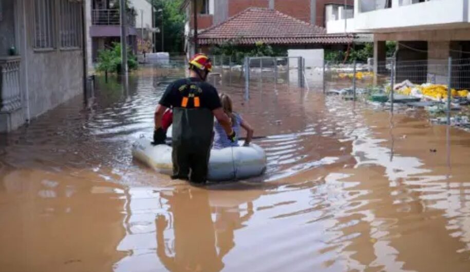 Κραυγή απόγνωσης από τους πλημμυροπαθείς της Φαρκαδόνας