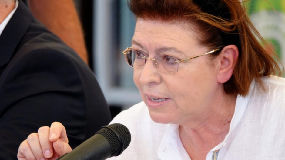 Στη Λάρισα  η υπουργός Πολιτισμού Λινά Μενδώνη – Συναντήσεις με Κουρέτα και Μαμάκο