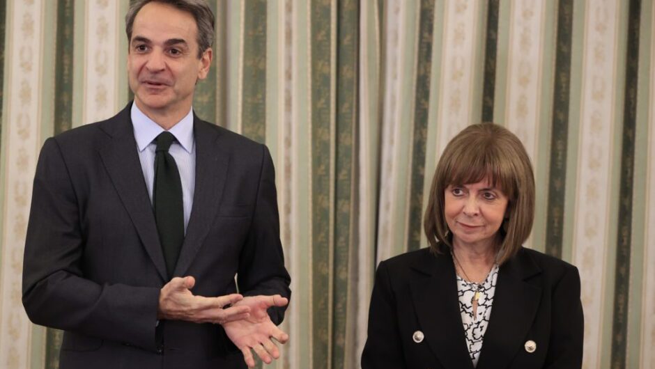 Θα παραιτηθεί η Κατερίνα Σακελλαροπούλου;