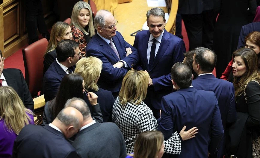 Οι επόμενοι στόχοι της κυβέρνησης μετά την υπερψήφιση του γαμου των ομόφυλων ζευγαριών