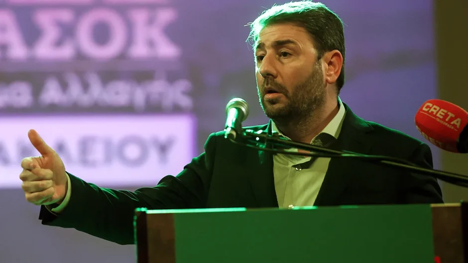 Το Μαξίμου «ευχαριστεί» τον Ανδρουλάκη