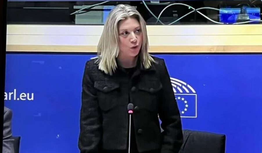 «Στα Τέμπη δεν έγινε μεγάλο δυστύχημα, αλλά κρατικό έγκλημα» – Τραντάχτηκε η Ευρωβουλή με την Καρυστιανού
