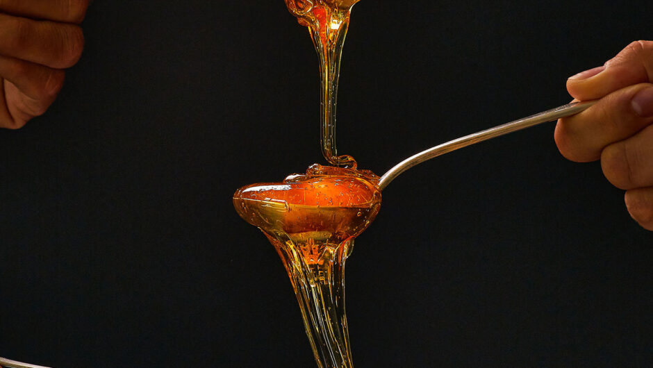 Πώς ξεχωρίζουμε το καλό μέλι; Ο μελισσοκόμος Ανδρέας Ζαφειρόπουλος απαντά