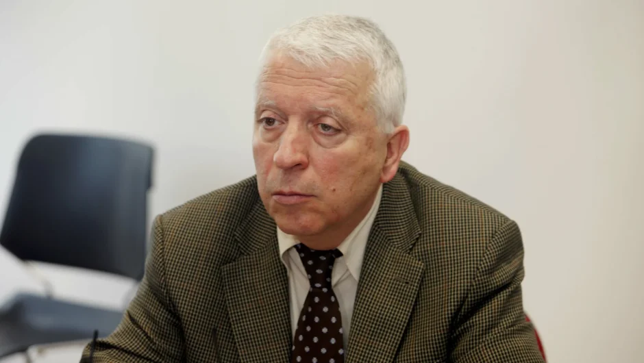 Χυδαίες αναφορές του Κ. Μουτζούρη στον Στ. Κασσελάκη – Βίντεο