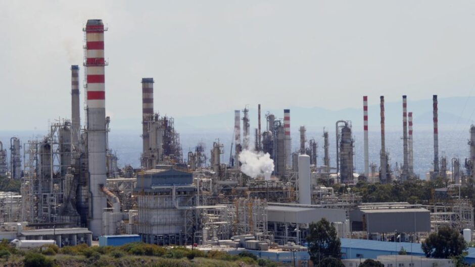 Διυλιστήρια / Η συλλογή υπερκερδών συνεχίζεται – Η μυστηριώδης εξαφάνιση 200 εκατ. ευρώ