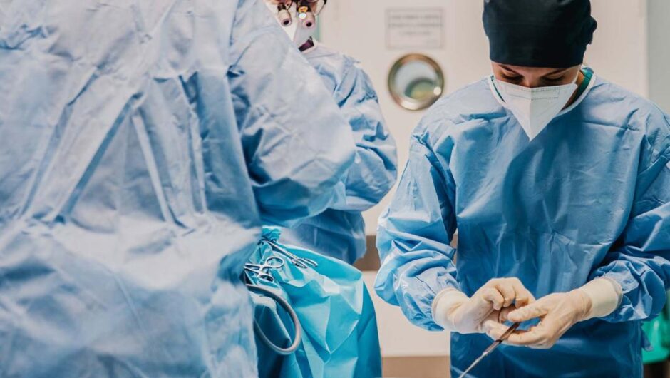 Απογευματινά χειρουργεία / Χωρίς έγκριση από το Ταμείο Ανάκαμψης – Στο κενό οι υποσχέσεις Μητσοτάκη