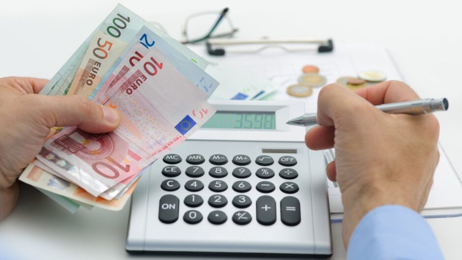 Εφορία: Τι αλλάζει σε ελέγχους, φορολογικές δηλώσεις και παραγραφή υποθέσεων