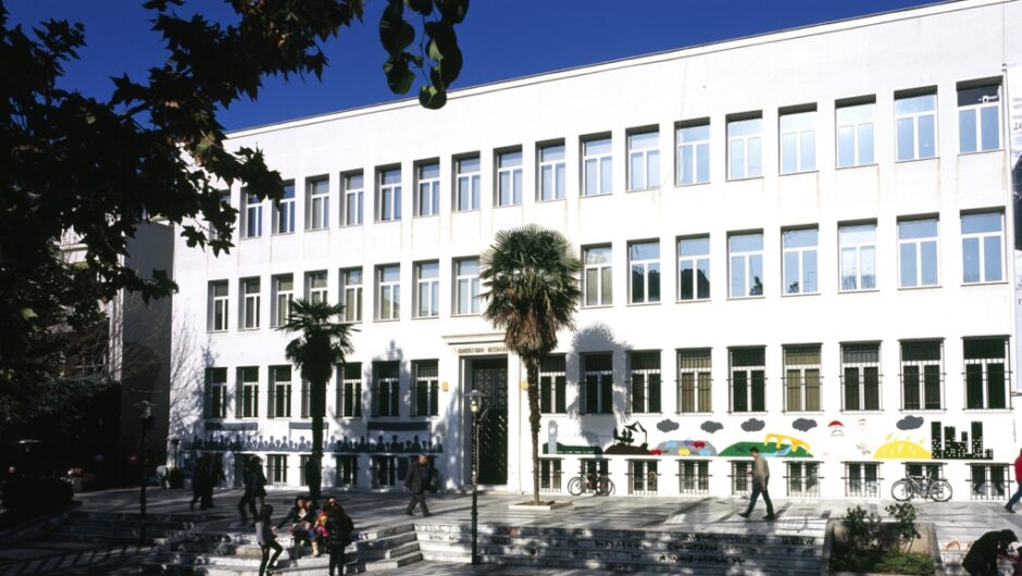 Συνεχίζονται οι καταλήψεις από τους Φοιτητές Ιατρικής Λάρισας