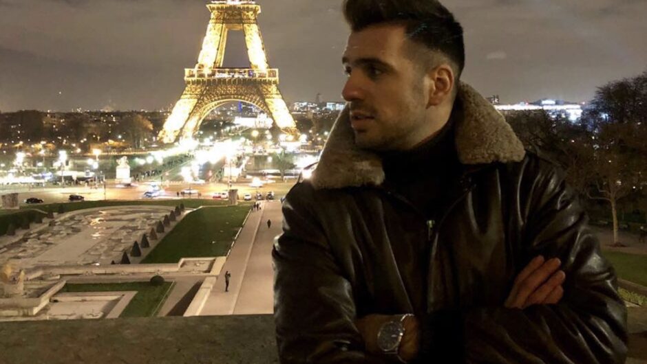 Αυτός είναι ο 29χρονος διασωθείς Λαρισαίος πιλότος που κατέπεσε με F-16 στη θάλασσα – Στο πλευρό του η οικογένειά του από τη Λάρισα (φωτό – βίντεο)