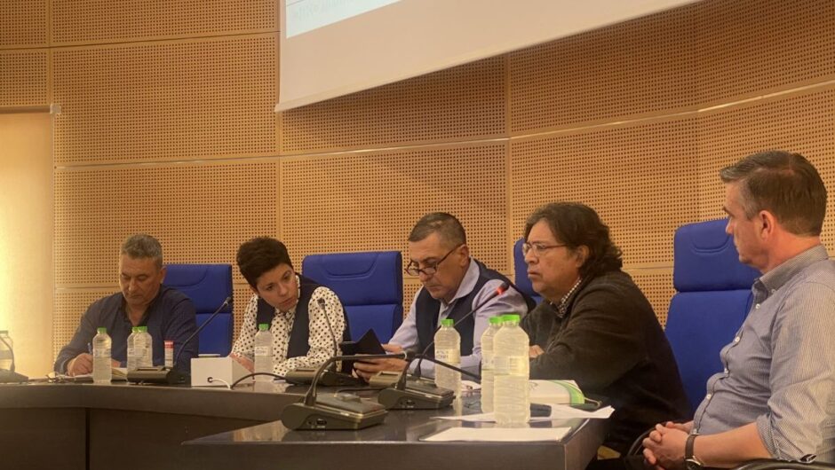 Περιφέρεια Θεσσαλίας: Καμιά ανησυχία για την έξαρση των κουνουπιών – Σύσκεψη με εκπροσώπους των παρακάρλιων περιοχών