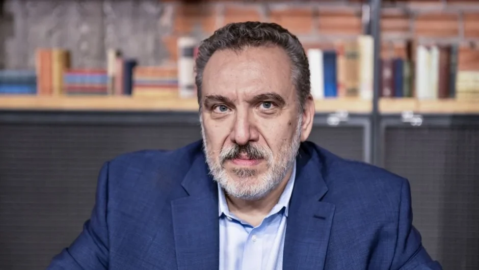 Ανατροπή με την παραίτηση από τον Όθωνα Ηλιόπουλο – «Παραμένω μάχιμος βουλευτής του ΣΥΡΙΖΑ»