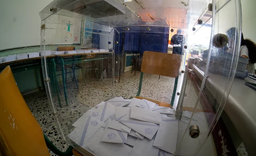 Δημοσκόπηση Opinion Poll: Πέντε κόμματα σε διψήφιο ποσοστό – 3,8 μονάδες χωρίζουν το πέμπτο από το δεύτερο κόμμα