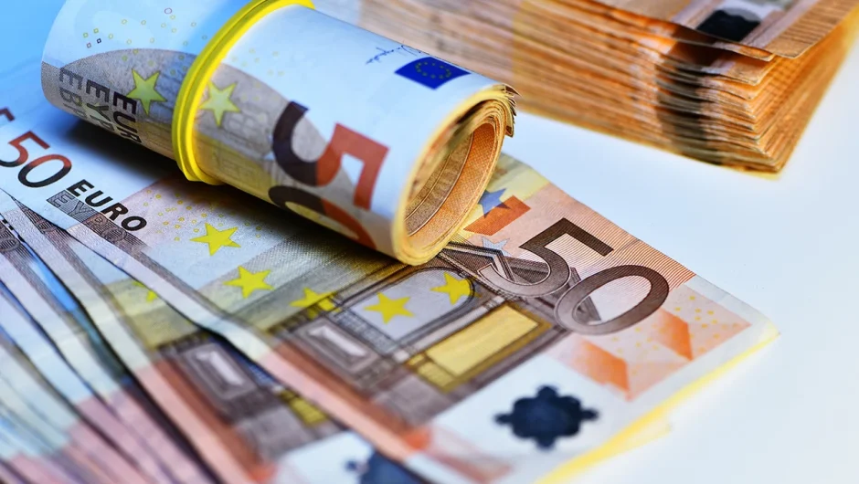 Ποιες φορο-υποθέσεις ανοίγουν για έλεγχο – Σαφάρι για την αποκάλυψη κρυφών εισοδημάτων, απάτες στο ΦΠΑ