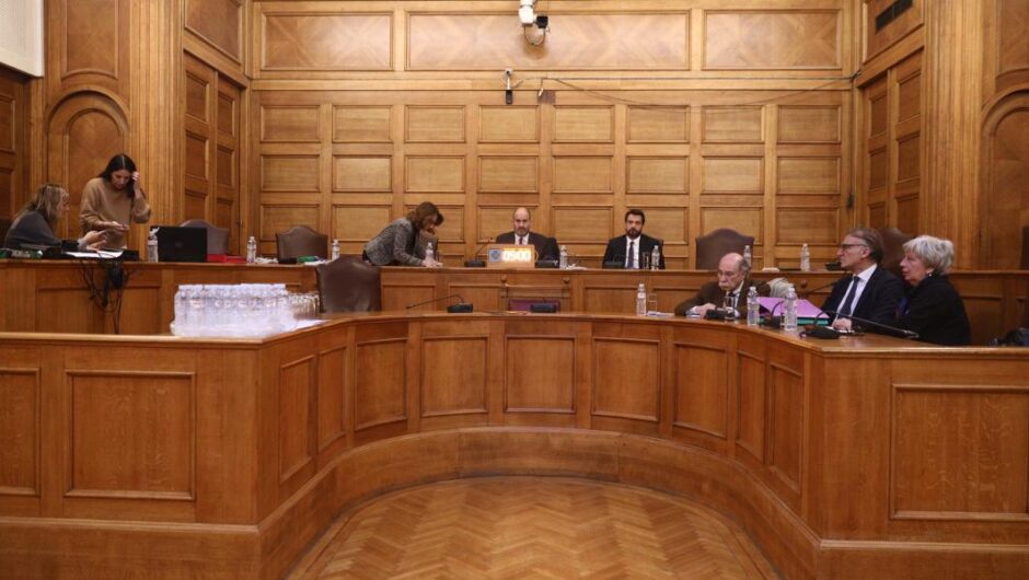 Εξεταστική για Τέμπη / Στο συμβούλιο Εφετών Λάρισας πετάνε το μπαλάκι για τη λειψή δικογραφία
