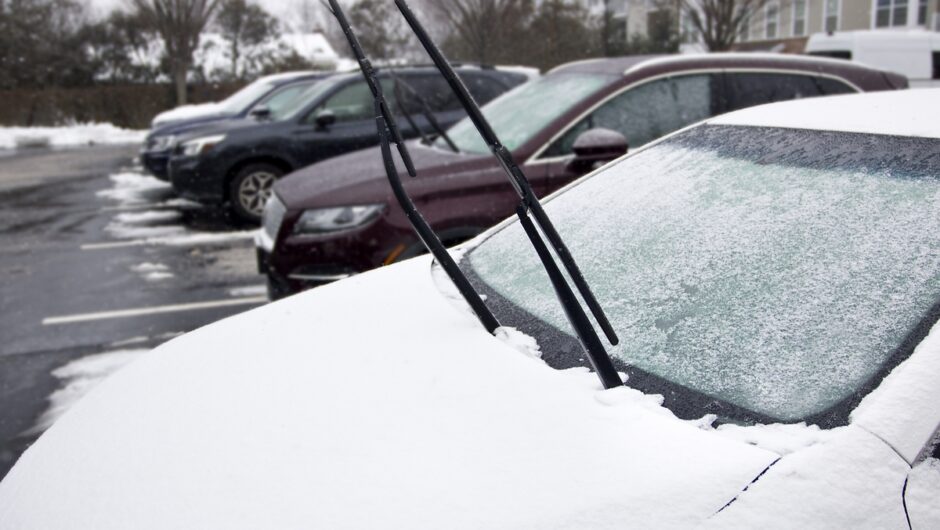 Τι σημαίνει εάν δεις τους υαλοκαθαριστήρες του αυτοκινήτου σου σηκωμένους
