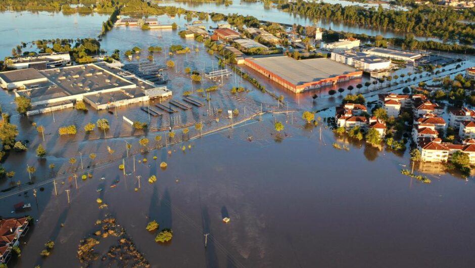 Υπουργείο Περιβάλλοντος / Από καλοκαίρι και βλέπουμε τα σχέδια για πλημμύρες- Δεν αποκλείει ευρωκαταδίκη της Ελλάδας