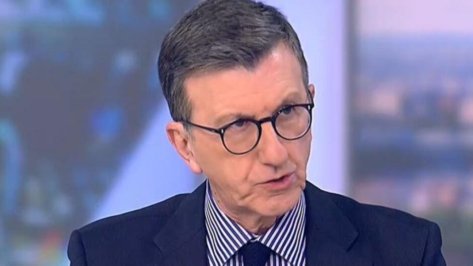 Άρης Πορτοσάλτε / Γελοιότητες οι υπογραφές για τα Τέμπη – Έχει ψύχωση με το δυστύχημα η κοινωνία