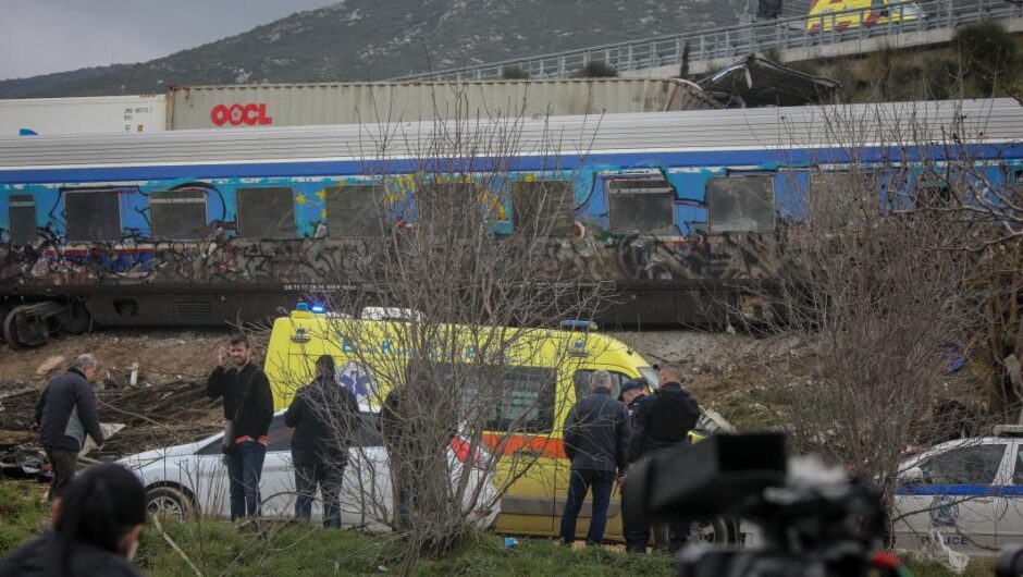 Τέμπη / Κατεπείγουσα ερώτηση σε Κομισιόν για το αν παραβιάζεται η ευρωπαϊκή νομοθεσία στην Ελλάδα