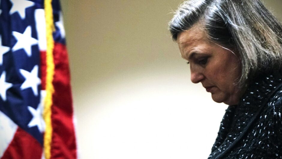 Η ατάκα της κας «Γ@μ@ την ΕΕ» που μας άφησε άφωνους – Η κληρονομιά Νούλαντ