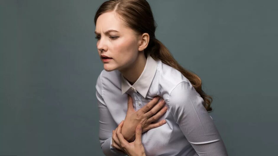 Καρδιακή ανακοπή: Τα SOS συμπτώματα που προειδοποιούν για τον κίνδυνο που διατρέχει η καρδιά