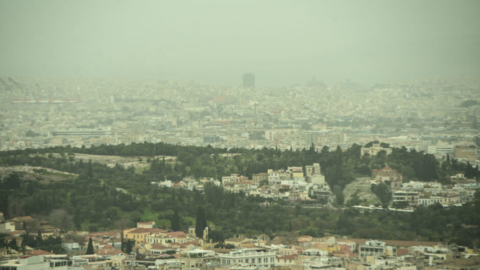 Κορύφωση της αφρικανικής σκόνης και λασποβροχές σήμερα, με 30άρια στην Κρήτη – «Καθαρίζει» το τοπίο από Πέμπτη