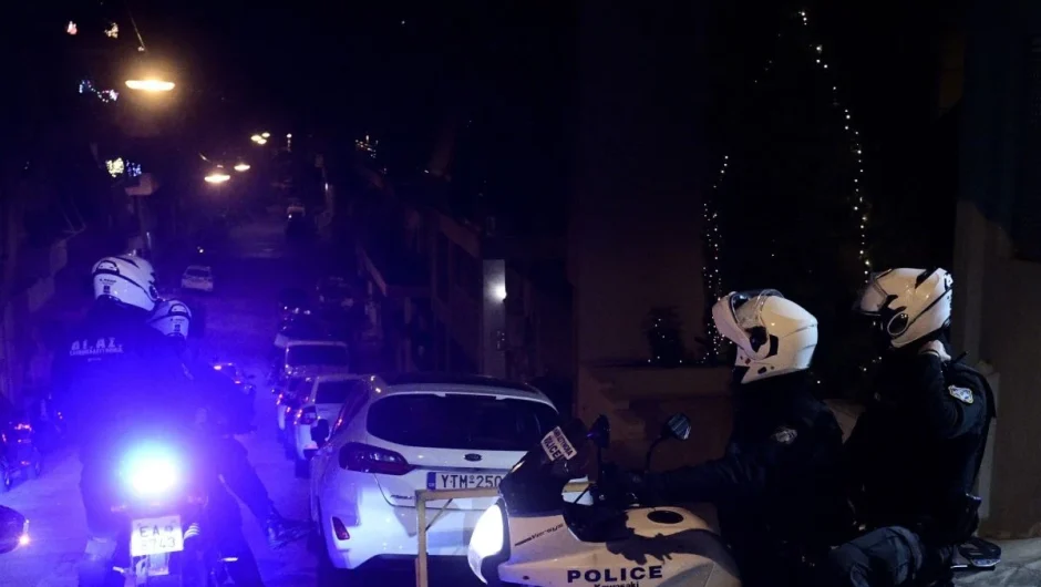 Λάρισα: Πιάστηκαν στα χέρια για μια θέση πάρκινγκ, και οι δύο στο νοσοκομείο