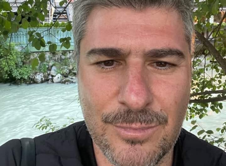 Κοιτάξτε τι καταπληκτικό μού συνέβη.