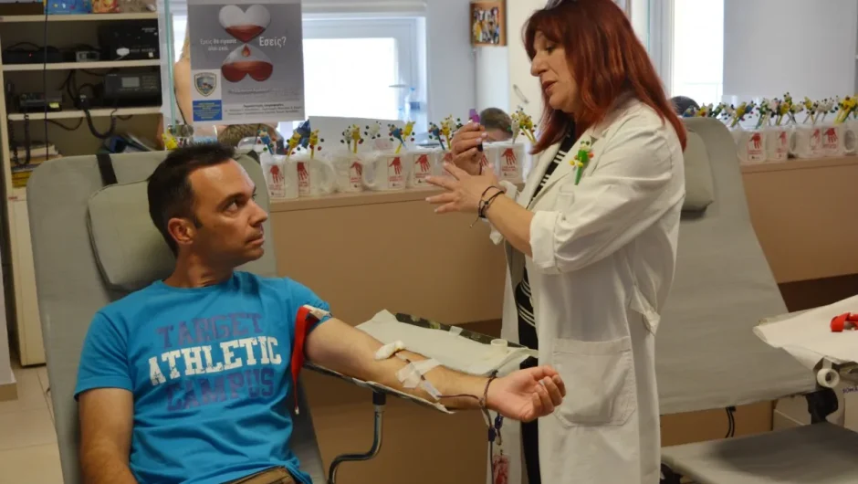 Η πρόληψη σώζει ζωές: Ποιες ιατρικές εξετάσεις πρέπει να κάνουμε σε ετήσια βάση, από την ενηλικίωση και μετά