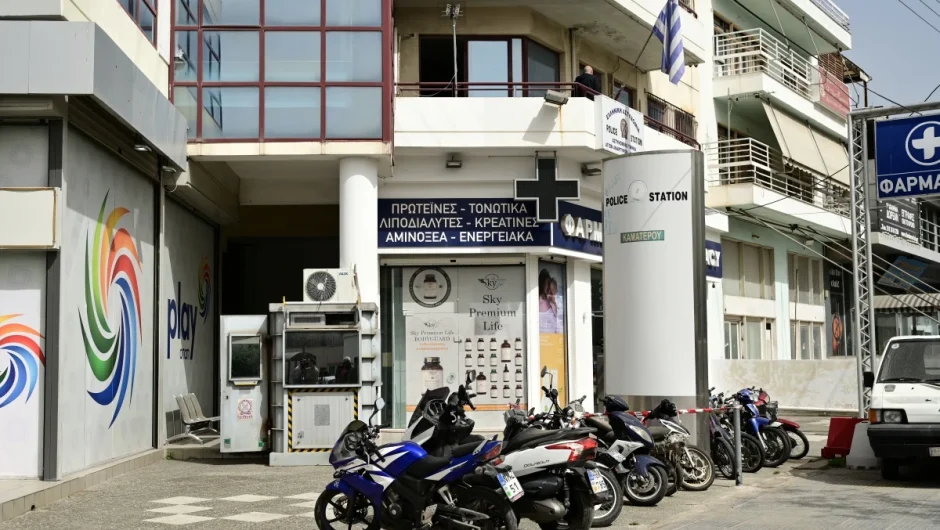 «Τρύπια» η ΕΛ.ΑΣ: Μόνο μια 22χρονη αστυνομικός και ένας σκοπός υπήρχαν στο Α.Τ. Αγίων Αναργύρων